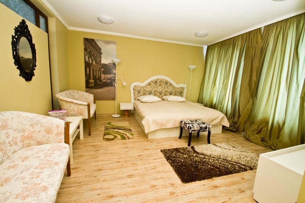 Pensiunea Un Baiat si o Fata Câmpulung Exterior foto